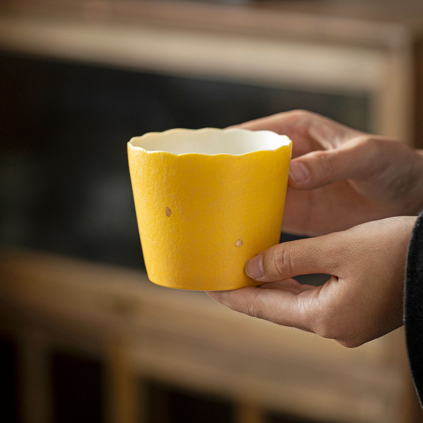 Caneca de Café Cerâmica Amarel - Handmade Ceramic Mug avaliação e preço