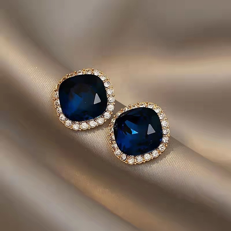 Brincos de Cristal Azul Quadra - Luxury Lifestyle Jewelry avaliação e preço